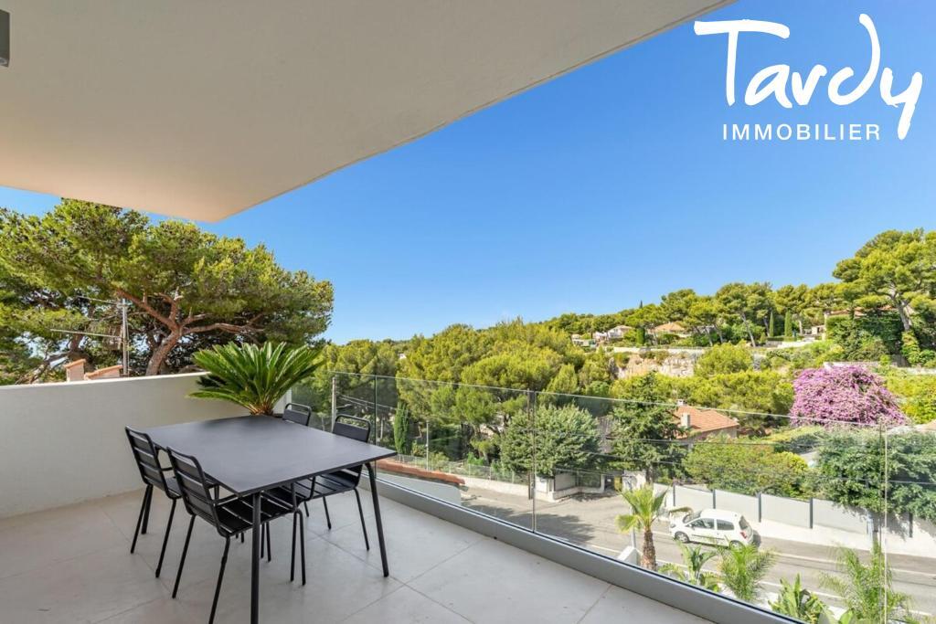 Villa rcente - Plusieurs appartements - 13260 CASSIS - Cassis