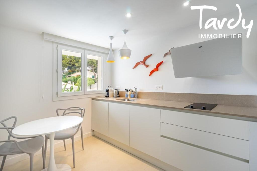 Villa rcente - Plusieurs appartements - 13260 CASSIS - Cassis - Appartement Cassis 13260