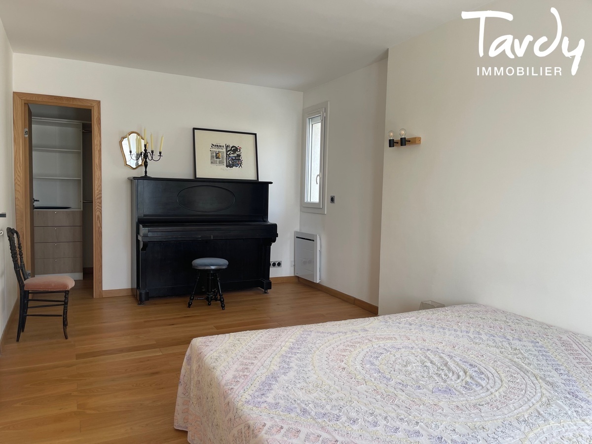 Villa de charme entirement rnove, proche port et plages - 83150 BANDOL - Bandol