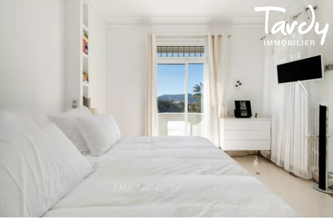 Villa Art Dco dans rsidence securise - 13008 MARSEILLE - Marseille