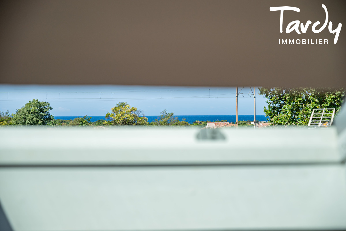 Immeuble - Centre du village - 83270 SAINT-CYR-SUR-MER - Saint-Cyr-sur-Mer