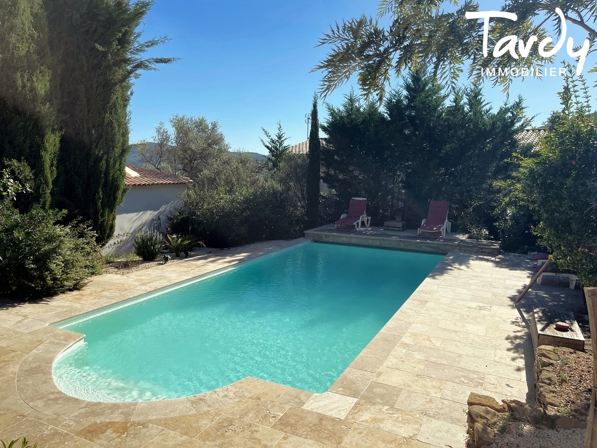 Villa de charme, belle vue dégagée et village à pieds - 83740 LA CADIERE D'AZUR - La Cadière-d'Azur
