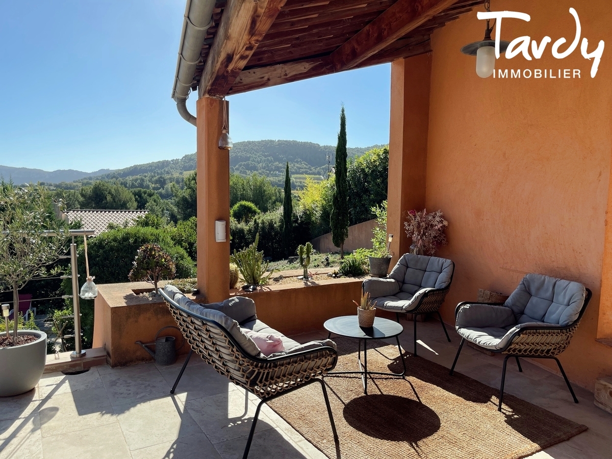 Villa de charme, belle vue dégagée et village à pieds - 83740 LA CADIERE D'AZUR - La Cadière-d'Azur - Villa de charme proche La Cadière d'Azur 83740