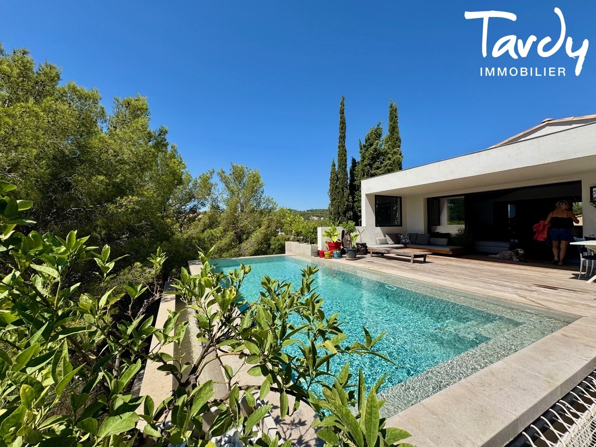 Villa Vue Mer - 83150 BANDOL - BANDOL - VILLA Rcente - 83150 BANDOL