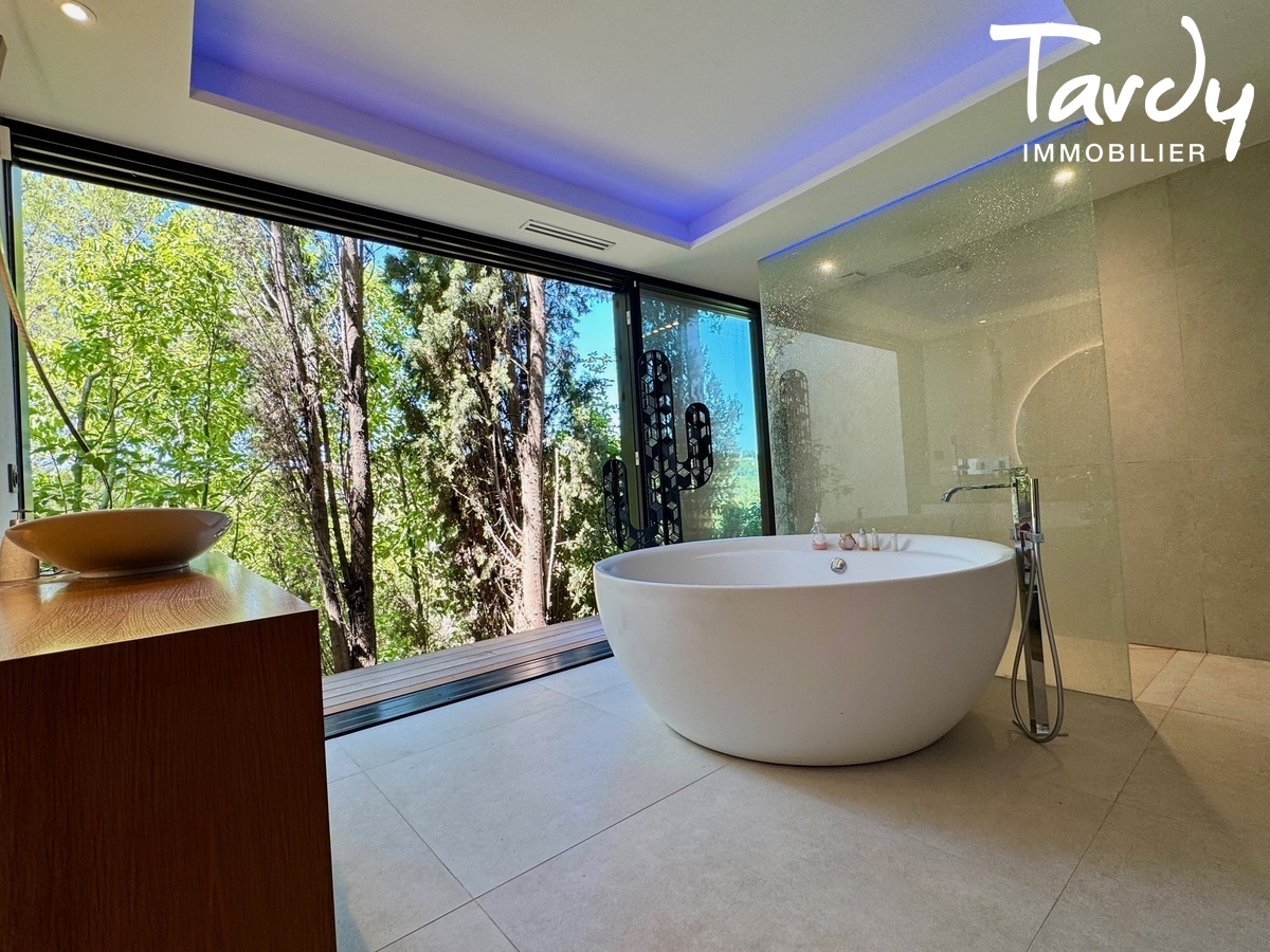Villa Vue Mer - 83150 BANDOL - BANDOL