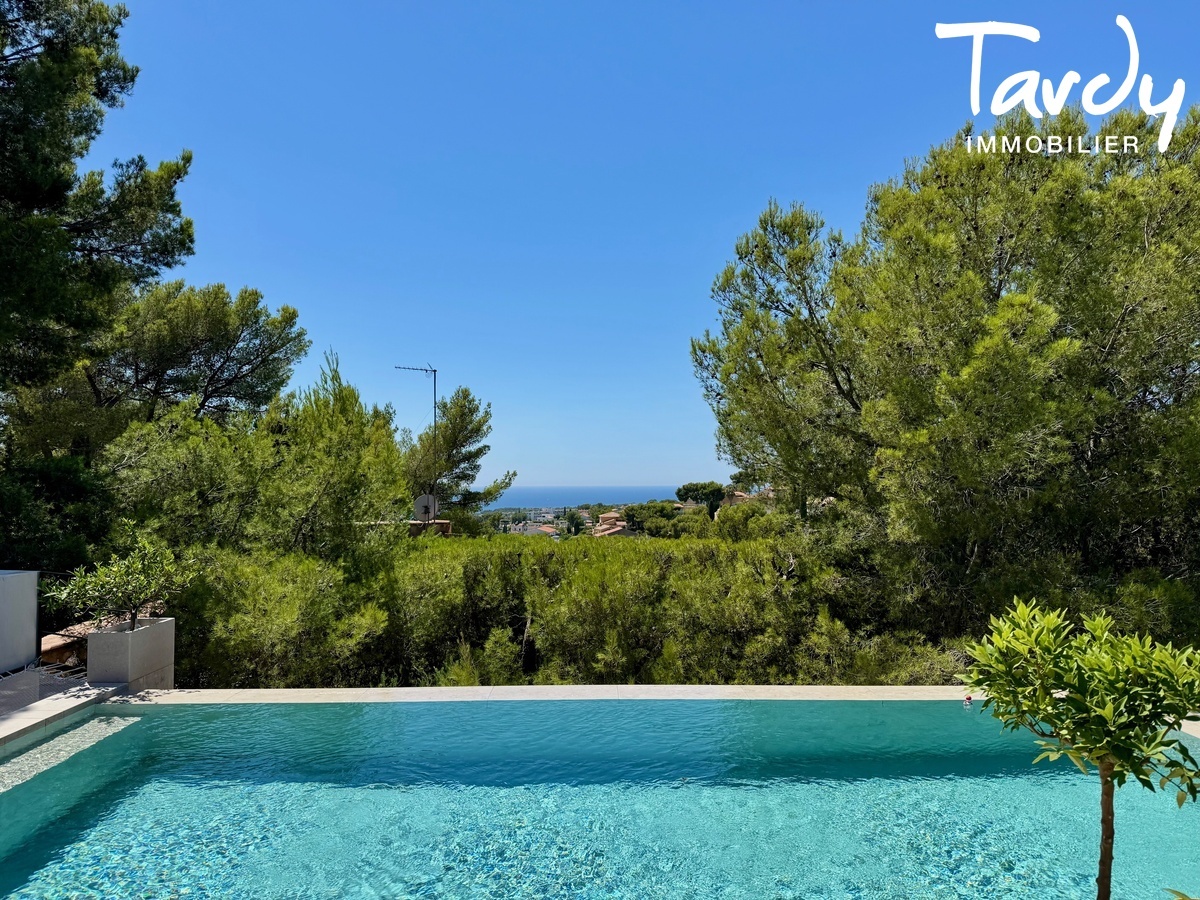 Villa Vue Mer - 83150 BANDOL - BANDOL - Piscine VUE MER 83150 BANDOL