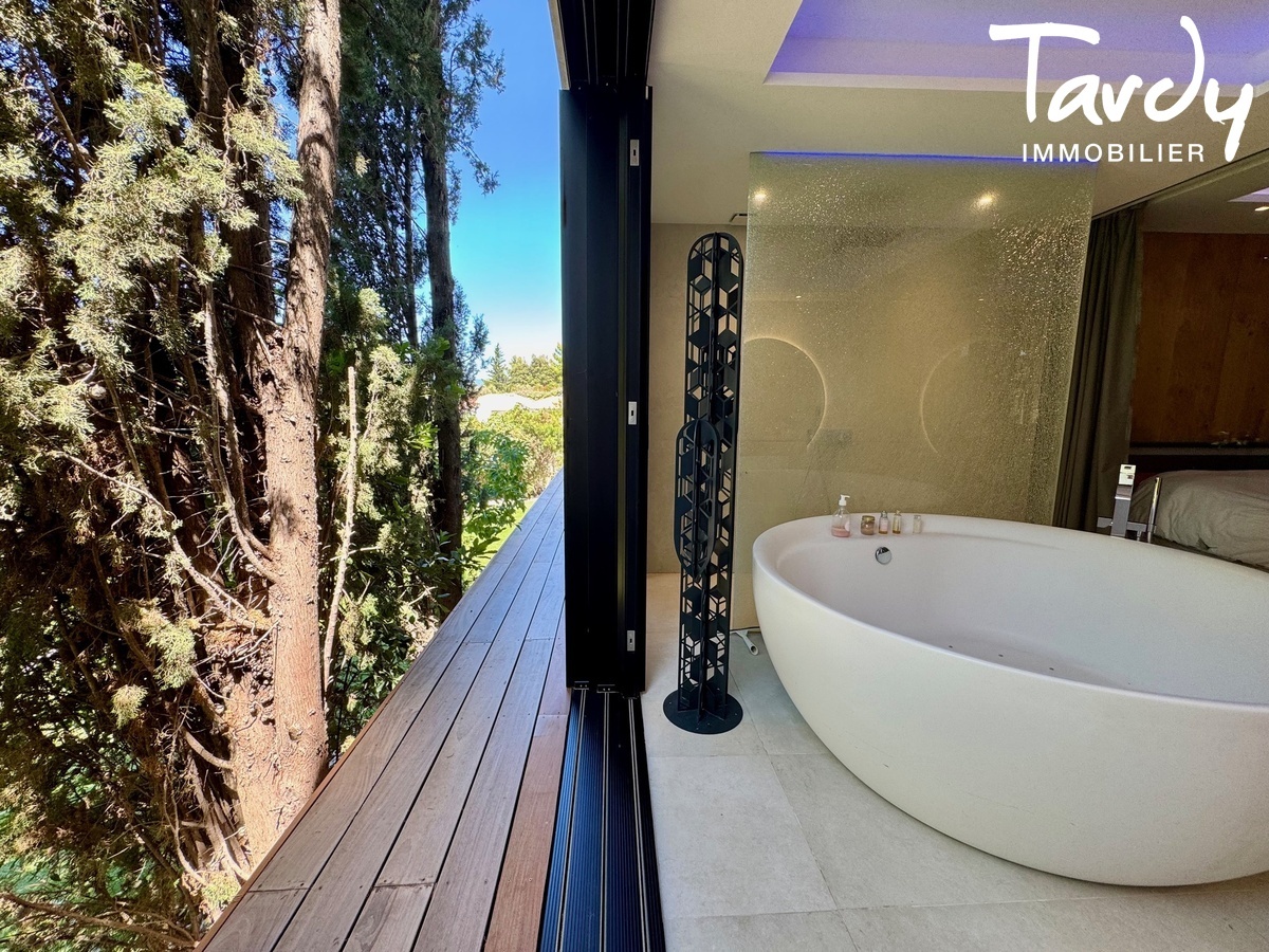 Villa Vue Mer - 83150 BANDOL - BANDOL