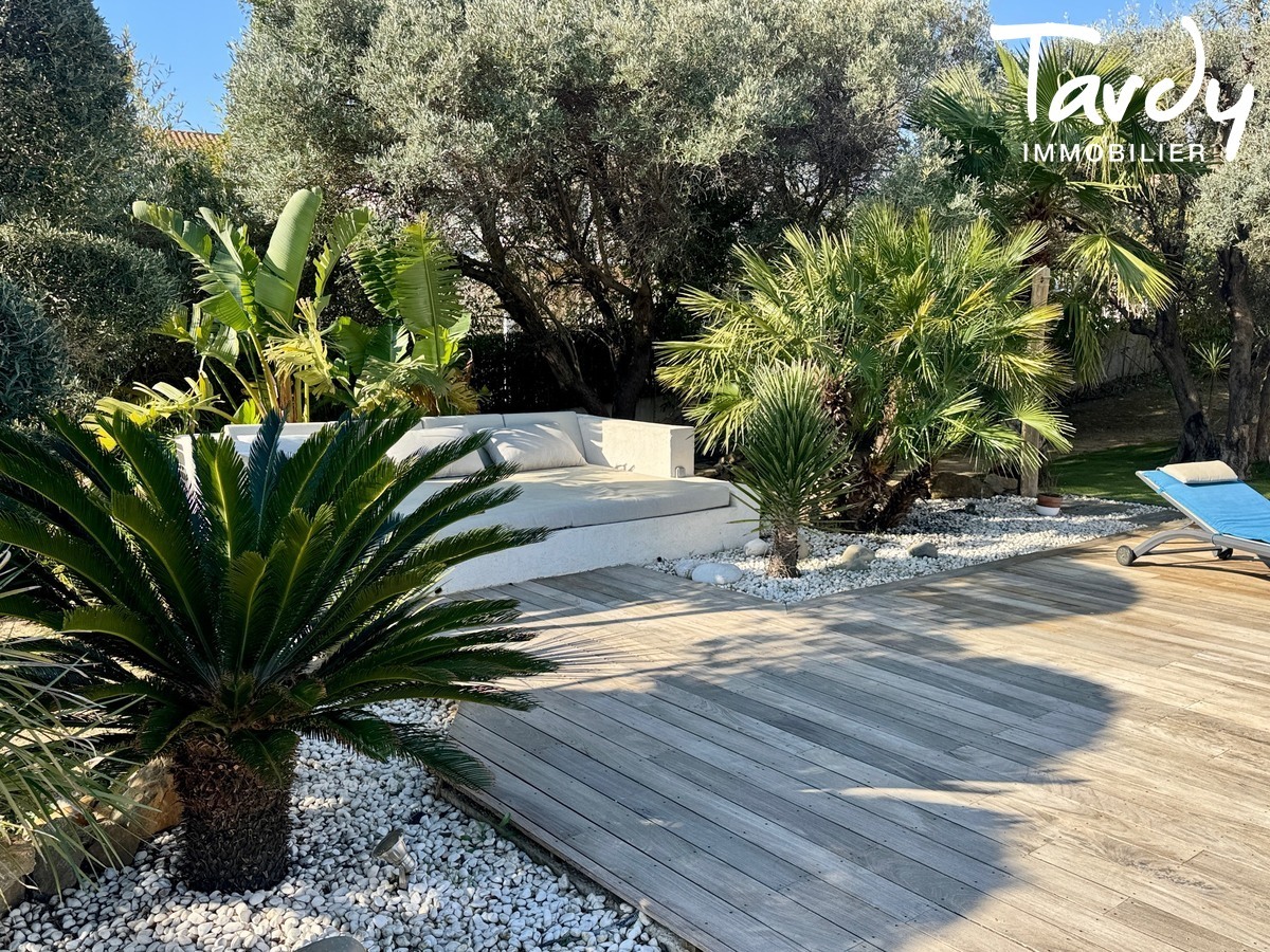 Villa contemporaine, pleine vue mer et village - 13600 LA CIOTAT - La Ciotat