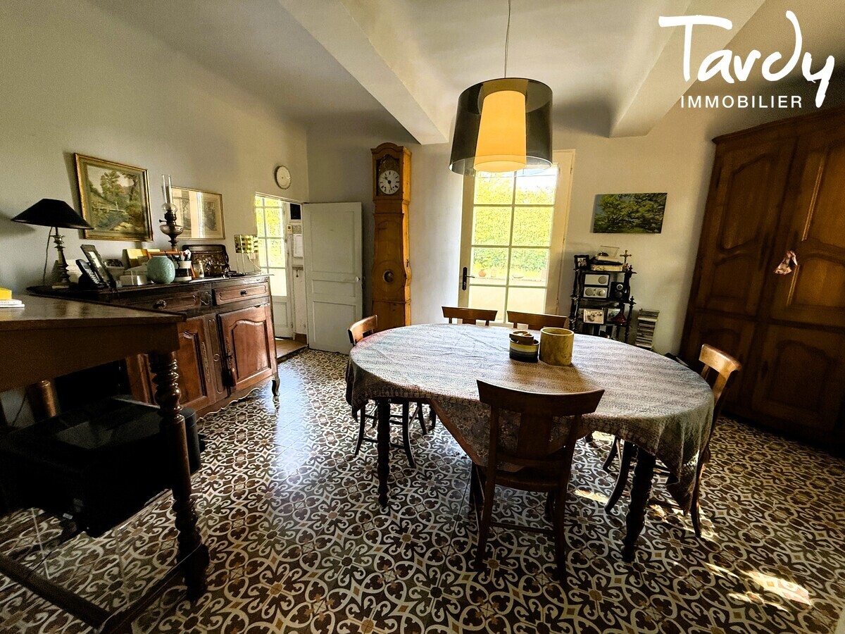 Bastide dexception en Provence proche Lourmarin - 84160 LOURMARIN - La Tour-d'Aigues