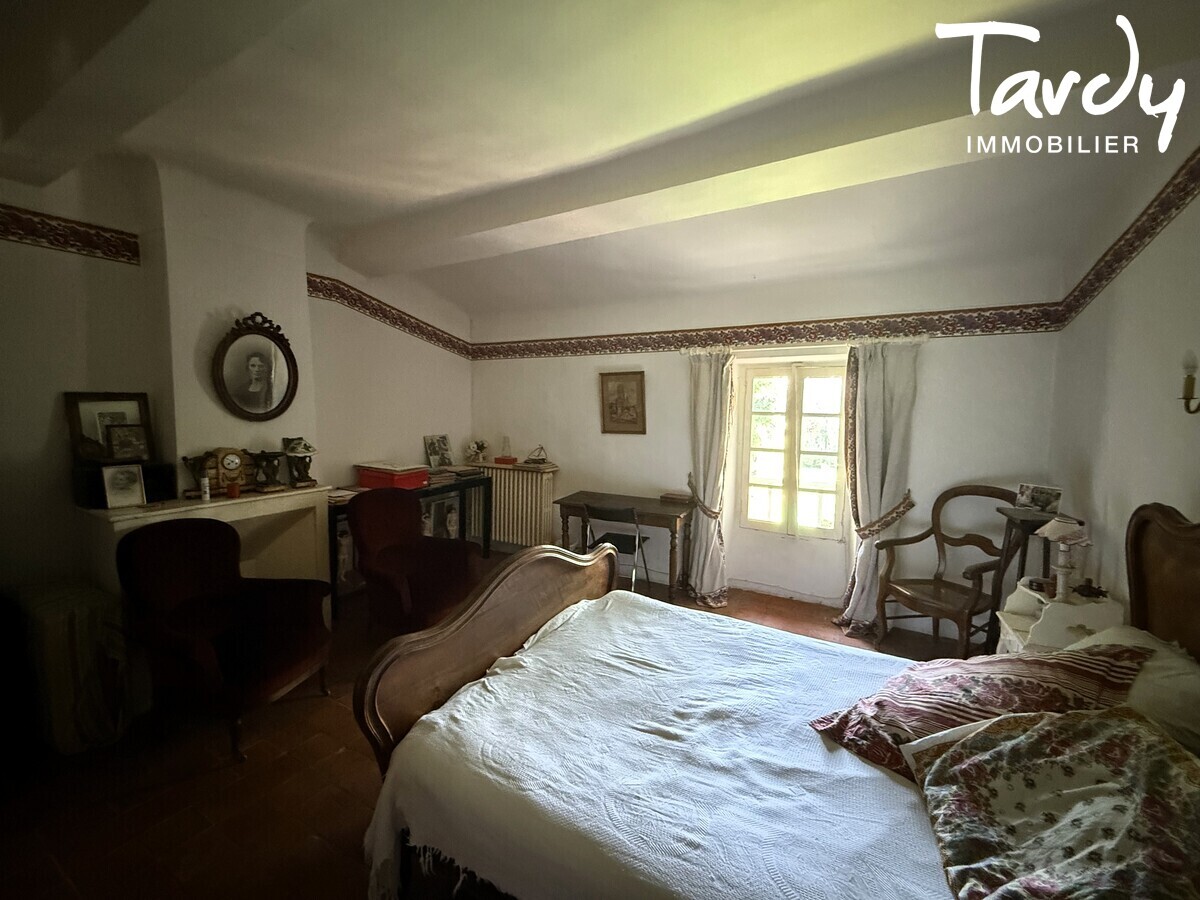 Bastide dexception en Provence - 84240 La Tour d'Aigues - La Tour-d'Aigues