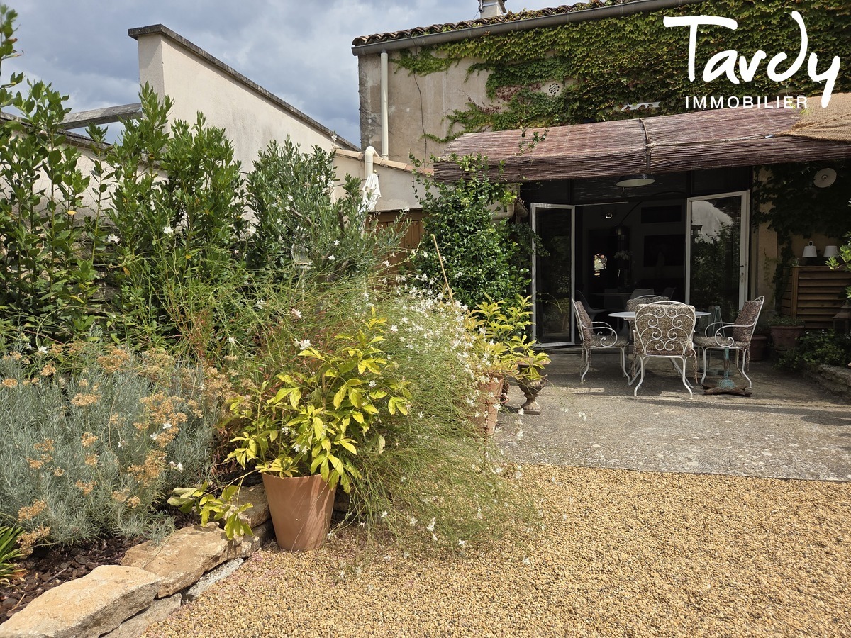 Maison de hameau - proche commodits, non isole - 84580 OPPEDE - Oppde