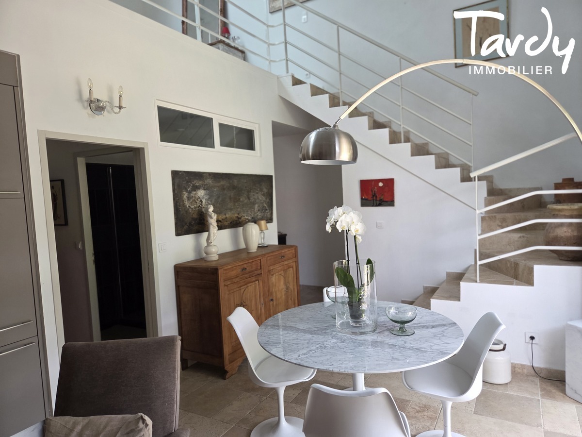 Maison de hameau - proche commodits, non isole - 84580 OPPEDE - Oppde