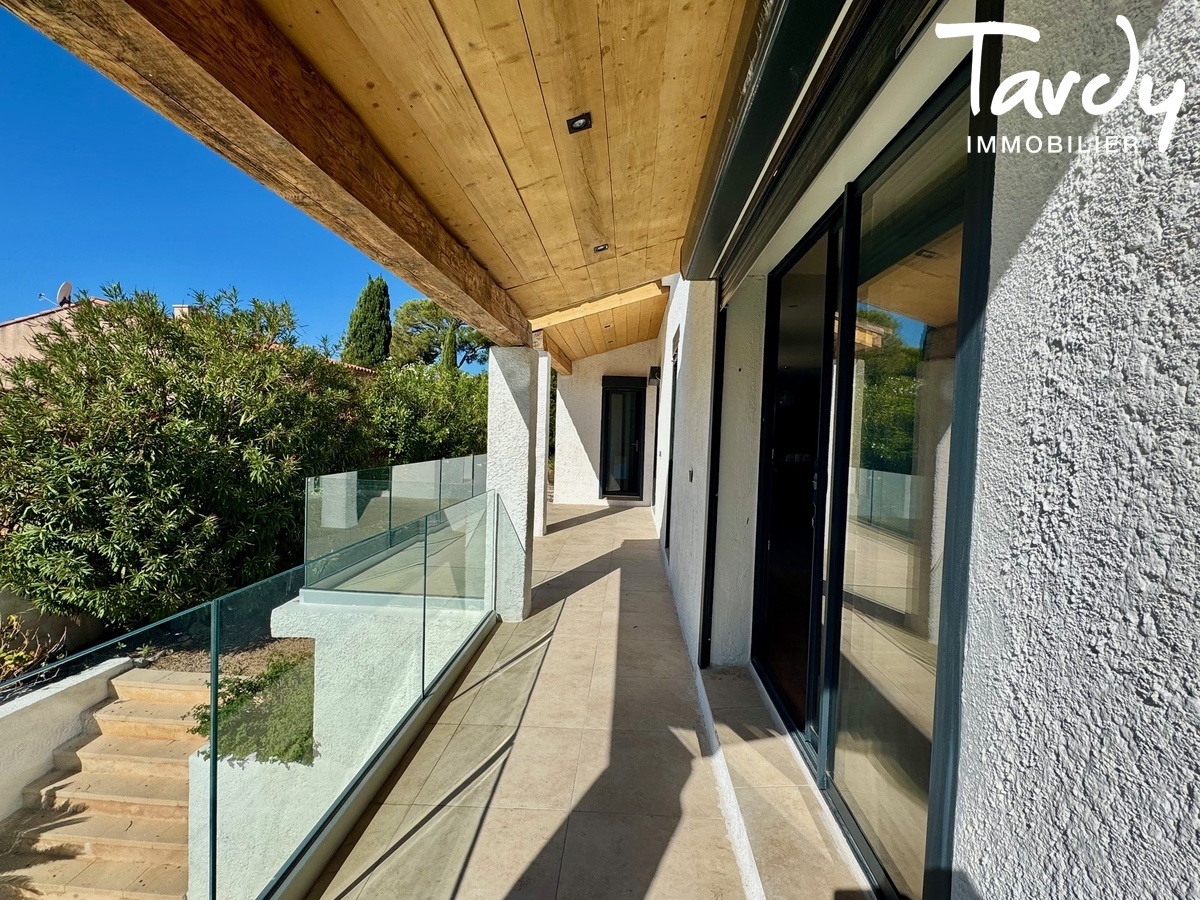 Villa de Charme avec garage - Aperu Mer - 13260 CASSIS - Cassis