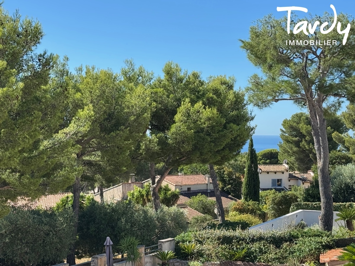 Villa de Charme avec garage - Aperu Mer - 13260 CASSIS - Cassis