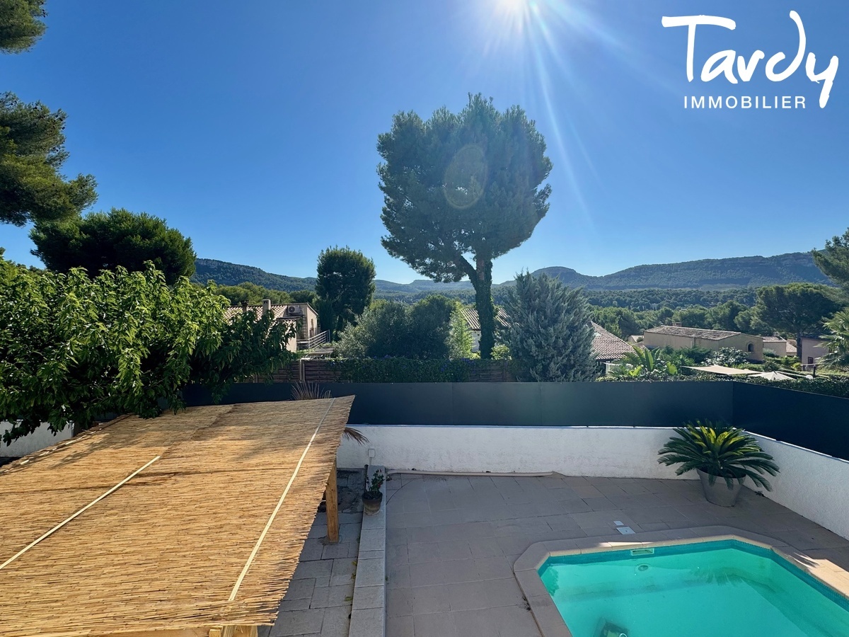 Villa de Charme avec garage - Aperu Mer - 13260 CASSIS - Cassis