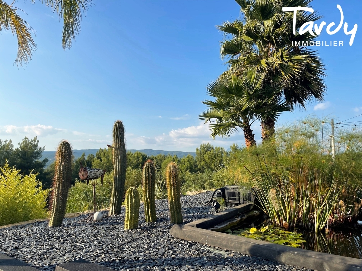 Proprit d'exception, vue panoramique mer et collines - 83270 SAINT-CYR SUR MER - Saint-Cyr-sur-Mer