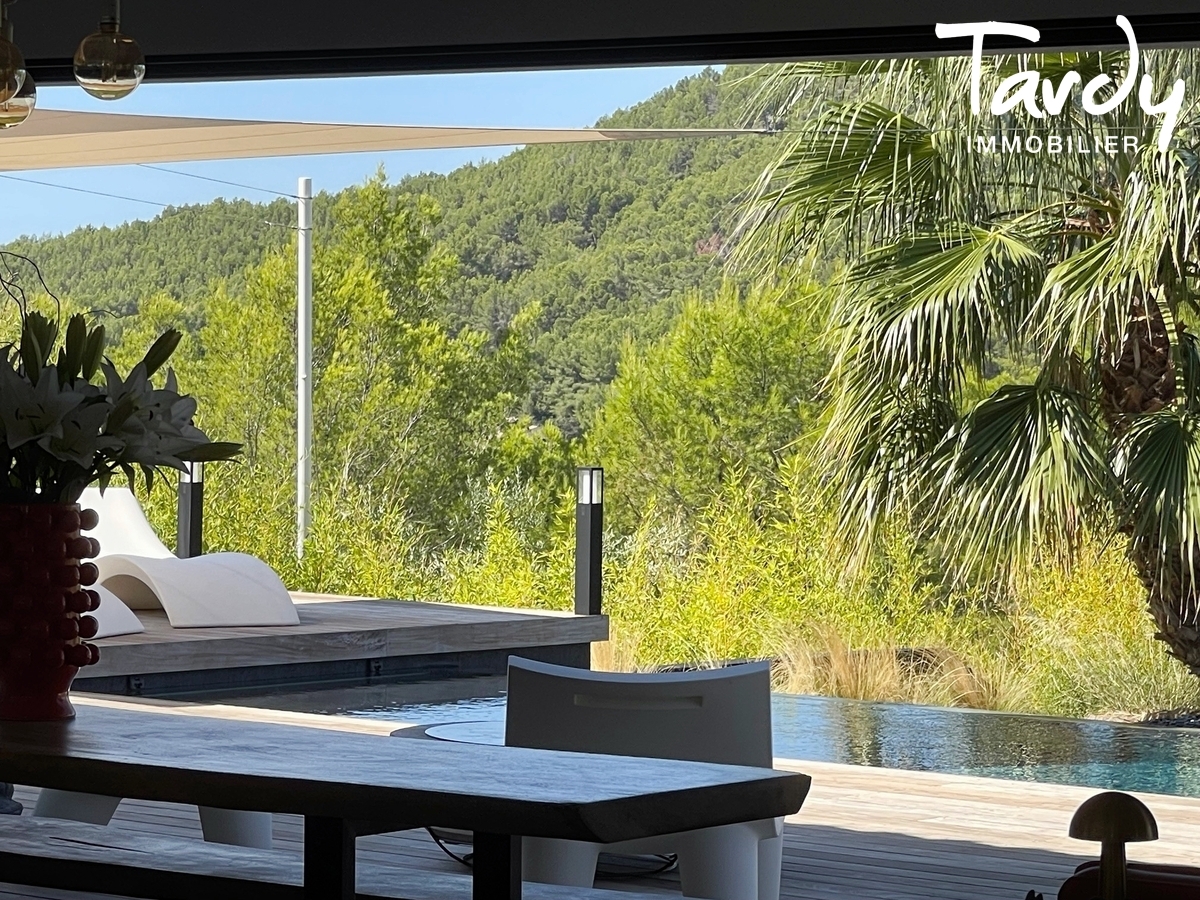 Proprit d'exception, vue panoramique mer et collines - 83270 SAINT-CYR SUR MER - Saint-Cyr-sur-Mer