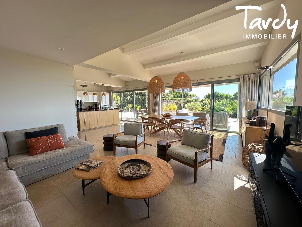 Domaine Port d'Alon, Villa vue et accs mer - 83270 SAINT- CYR- SUR MER - Saint-Cyr-sur-Mer - Villa contemporaine vue mer Saint cyr Sur Mer 83270
