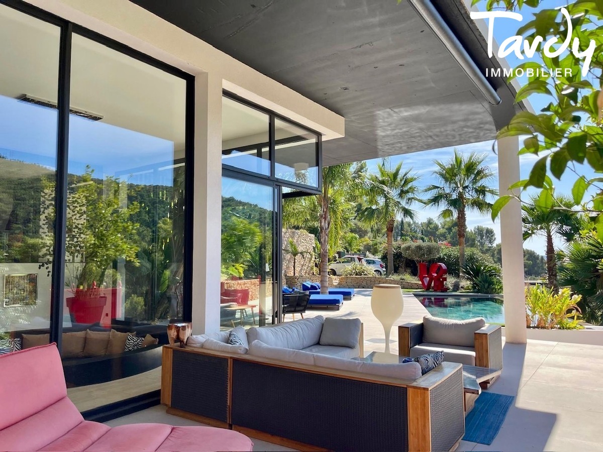 Villa contemporaine - Vue d�gag�e - 83200 TOULON - Toulon - Vue ouverte Toulon - Tardy Immobilier
