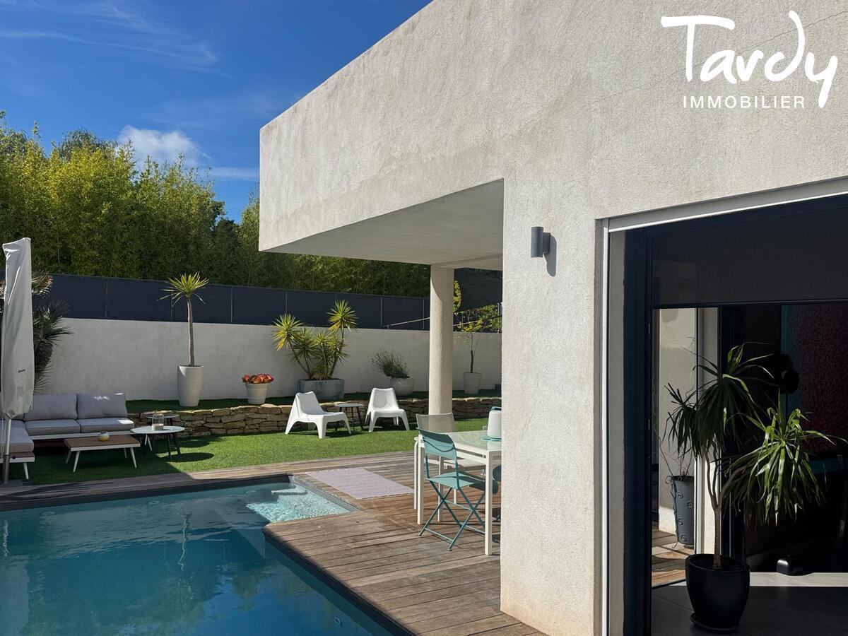 Villa contemporaine avec piscine - 83150 BANDOL  - Bandol - villa contemporaine - bandol tardy immobilier