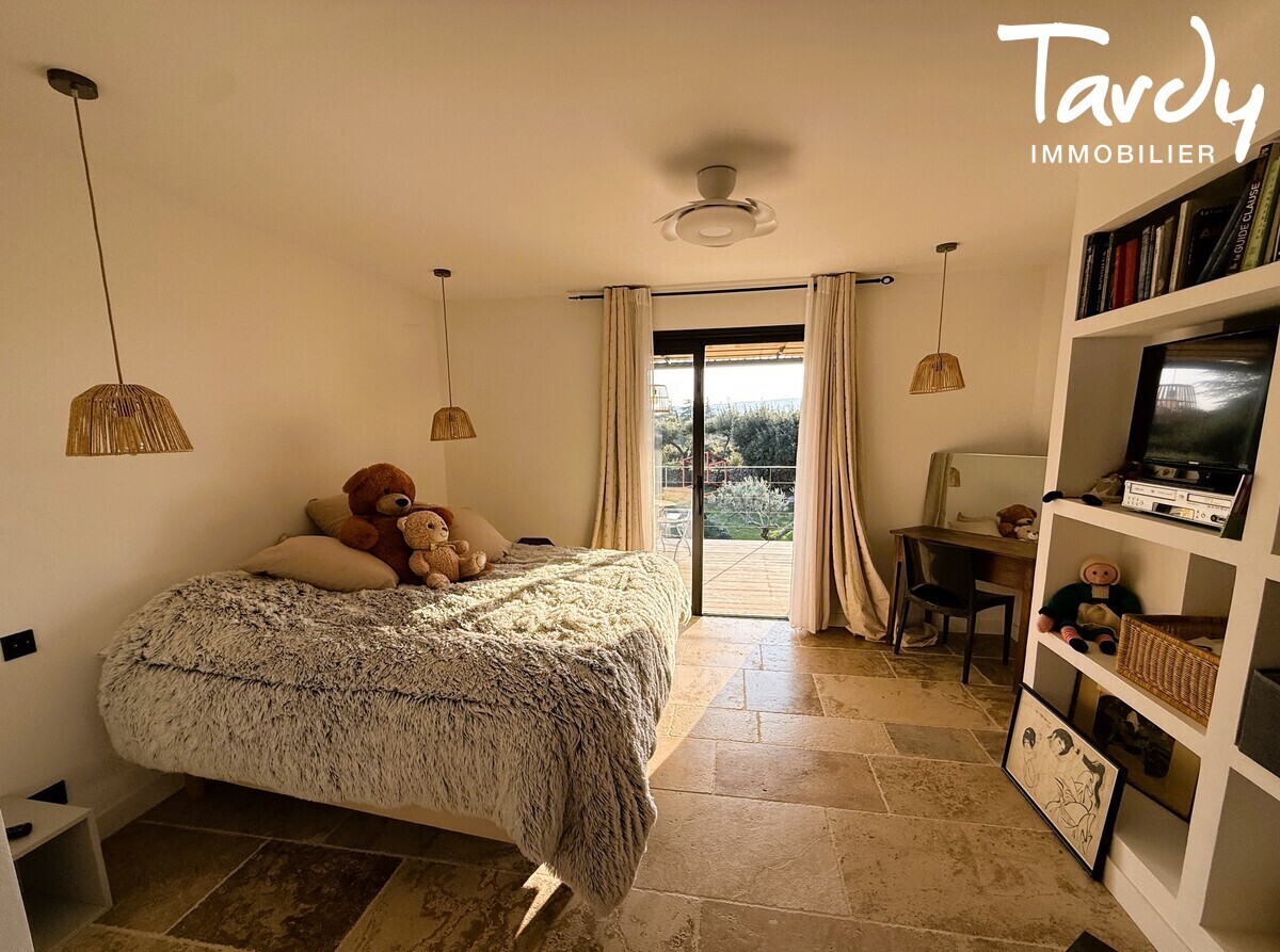 Villa entre charme provenal et art de vivre contemporain - 84480 Bonnieux - Bonnieux