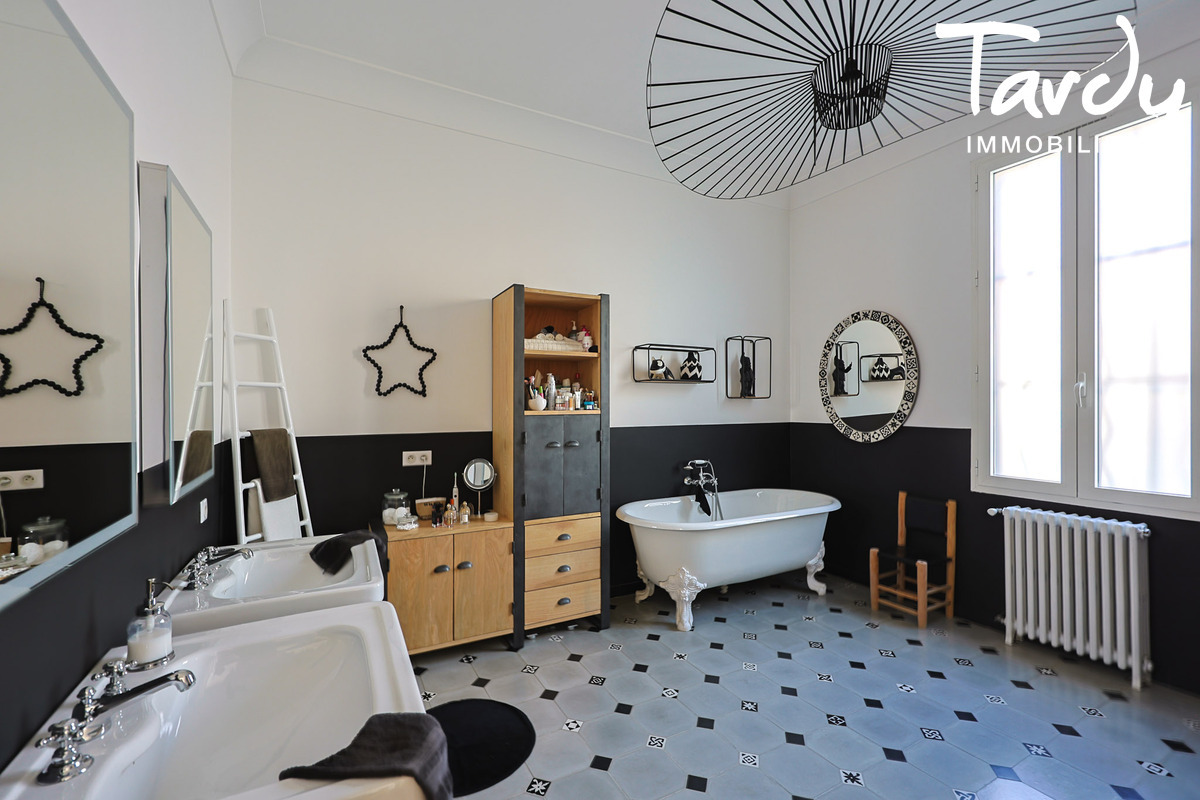 Maison de charme, adresse confidentielle - 13007 MARSEILLE - Marseille