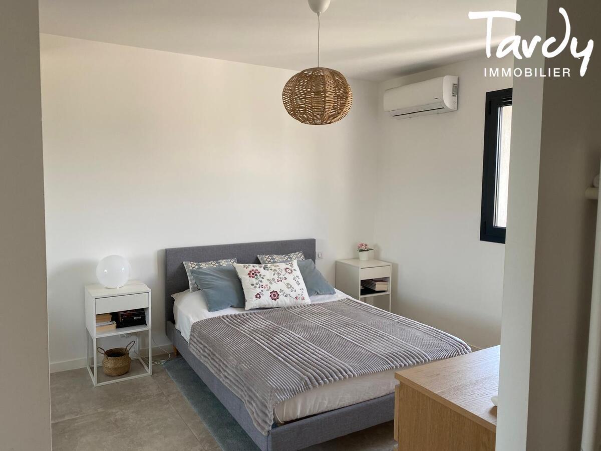 Contemporaine proche village, piscine - 83270 ST CYR SUR MER  - Saint-Cyr-sur-Mer - Maison 3 chambres - Tardy Immobilier - St Cyr sur Mer - 83270