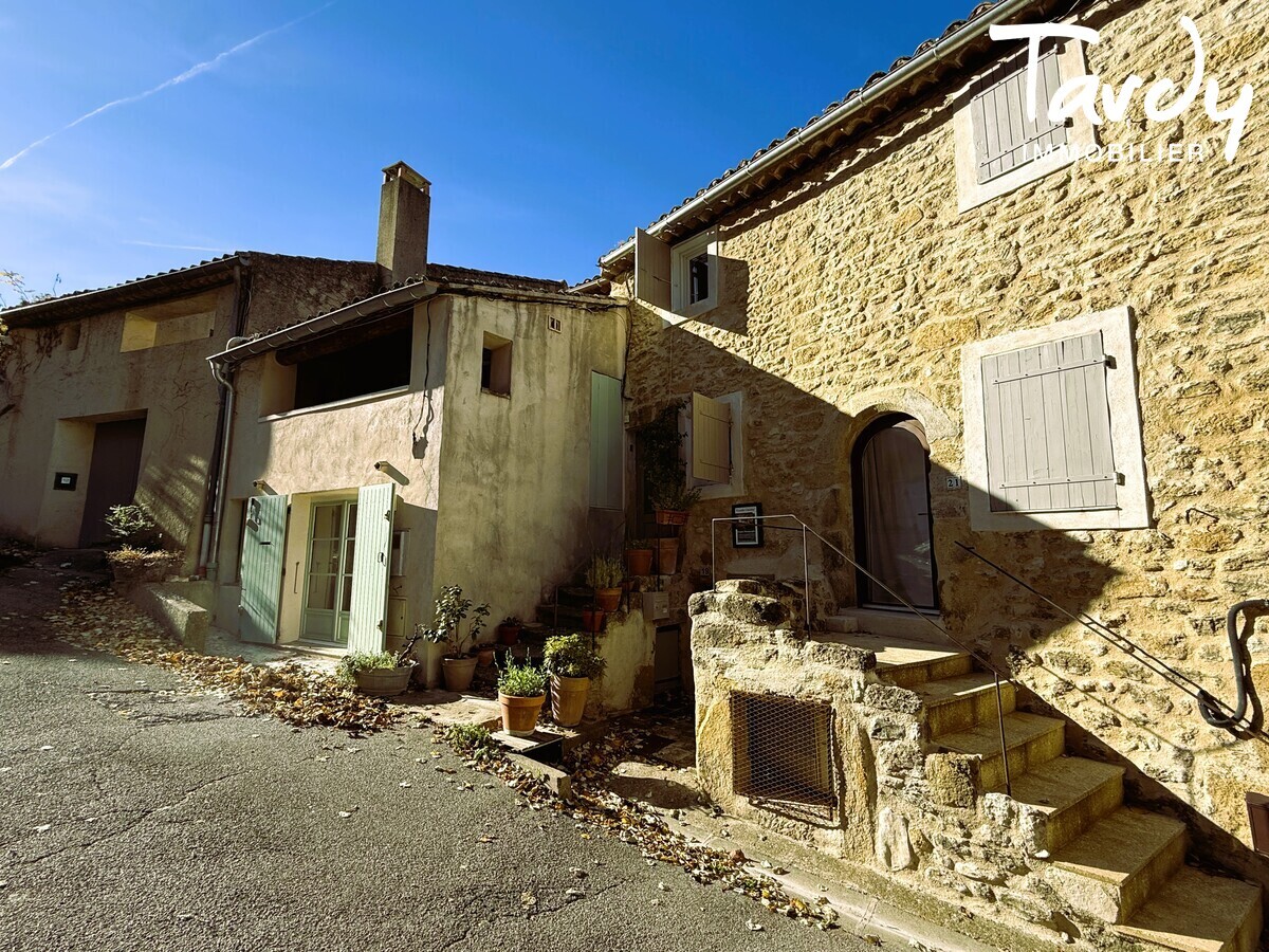 Adorable maison de village au cur du village - 84160 Lourmarin - Lourmarin