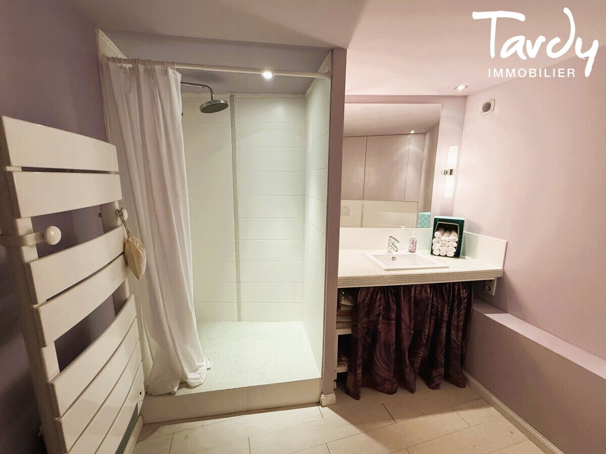 Adorable maison de village au cur du village - 84160 Lourmarin - Lourmarin