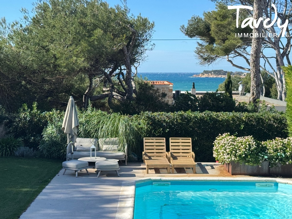 Villa vue mer, proche plage - 83110 SANARY SUR MER - Sanary-sur-Mer