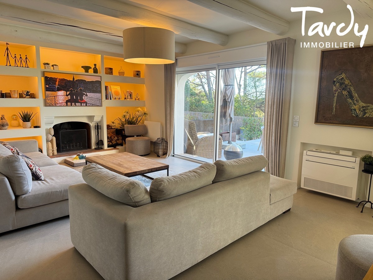 Villa vue mer, proche plage - 83110 SANARY SUR MER - Sanary-sur-Mer