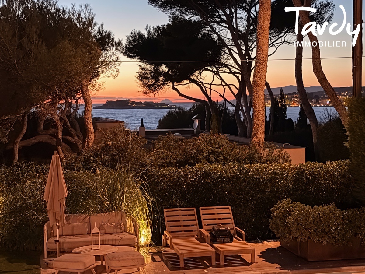 Villa vue mer, proche plage - 83110 SANARY SUR MER - Sanary-sur-Mer