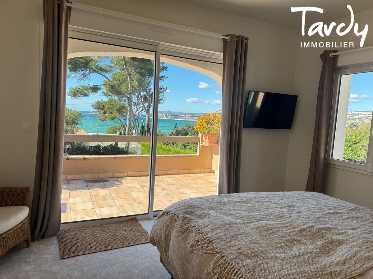 Villa vue mer, proche plage - 83110 SANARY SUR MER - Sanary-sur-Mer