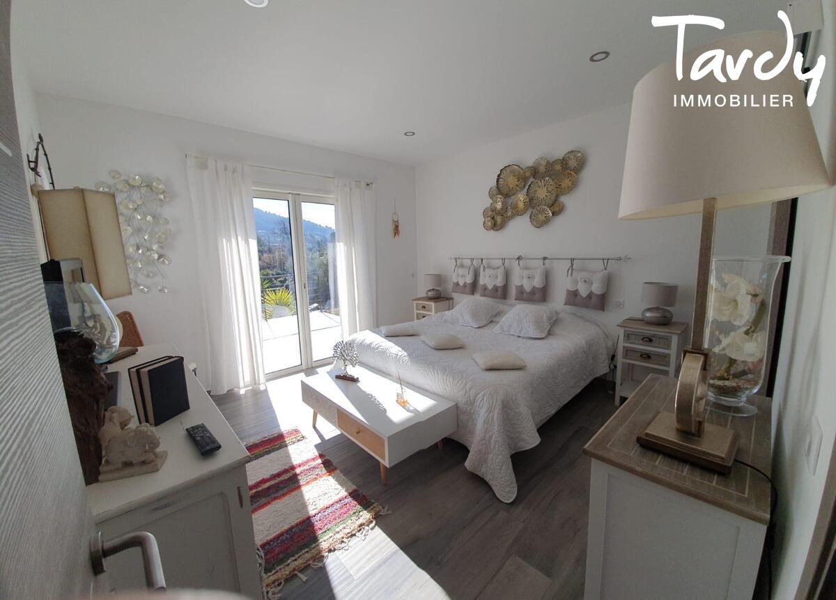 Villa �l�gante avec jardin paysager et piscine La Cadi�re-d�Azur - La Cadi�re-d'Azur