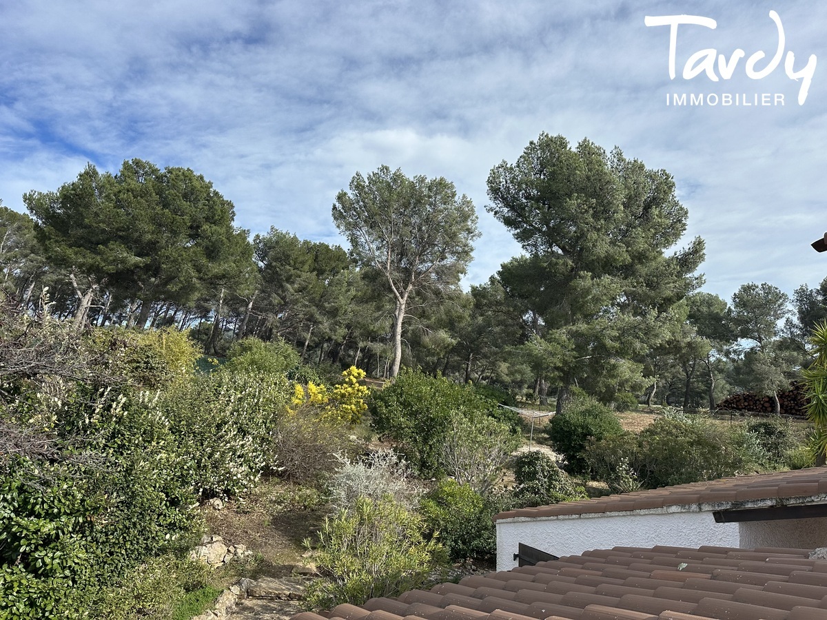 Domaine priv�, vue mer - 83270 SAINT-CYR-SUR-MER - Saint-Cyr-sur-Mer - villa vue mer - domaine priv� - st cyr sur mer - 83 - Tardy Immobilier