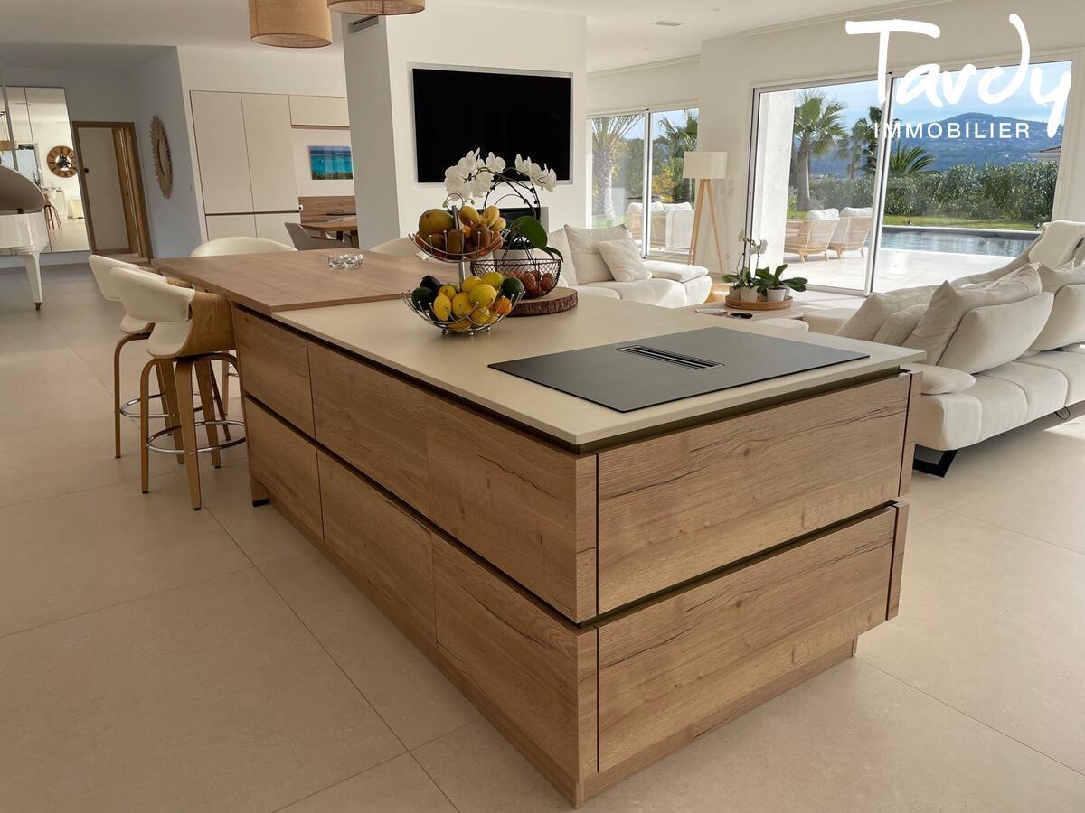 Villa contemporaine proche plage - 83270 SAINT-CYR-SUR-MER - Saint-Cyr-sur-Mer