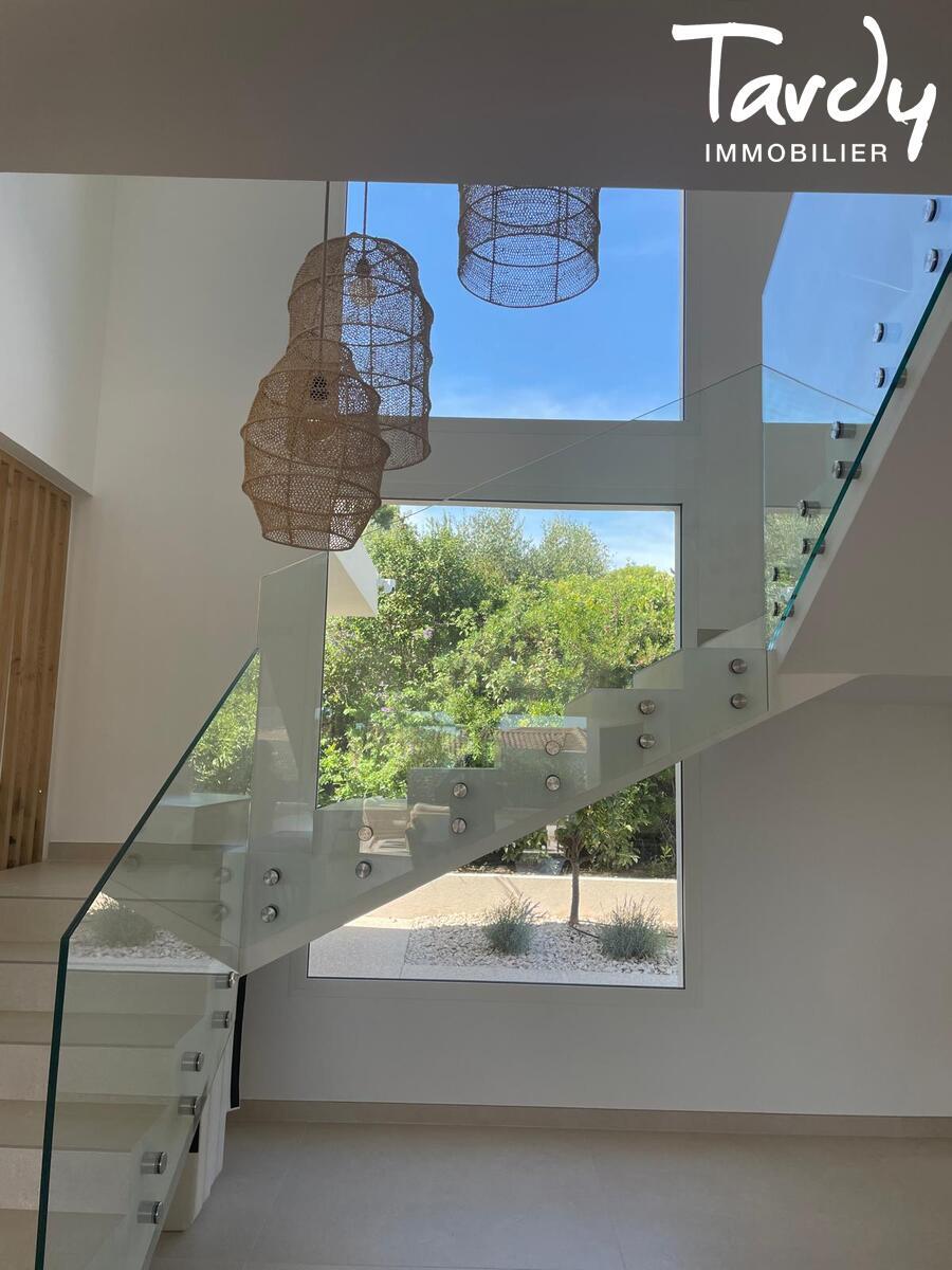 Villa contemporaine proche plage - 83270 SAINT-CYR-SUR-MER - Saint-Cyr-sur-Mer