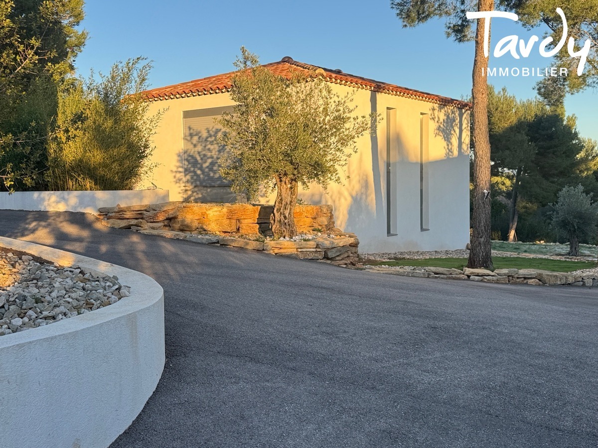 Villa contemporaine vue mer, 2 appartements - 13600 LA CIOTAT - La Ciotat