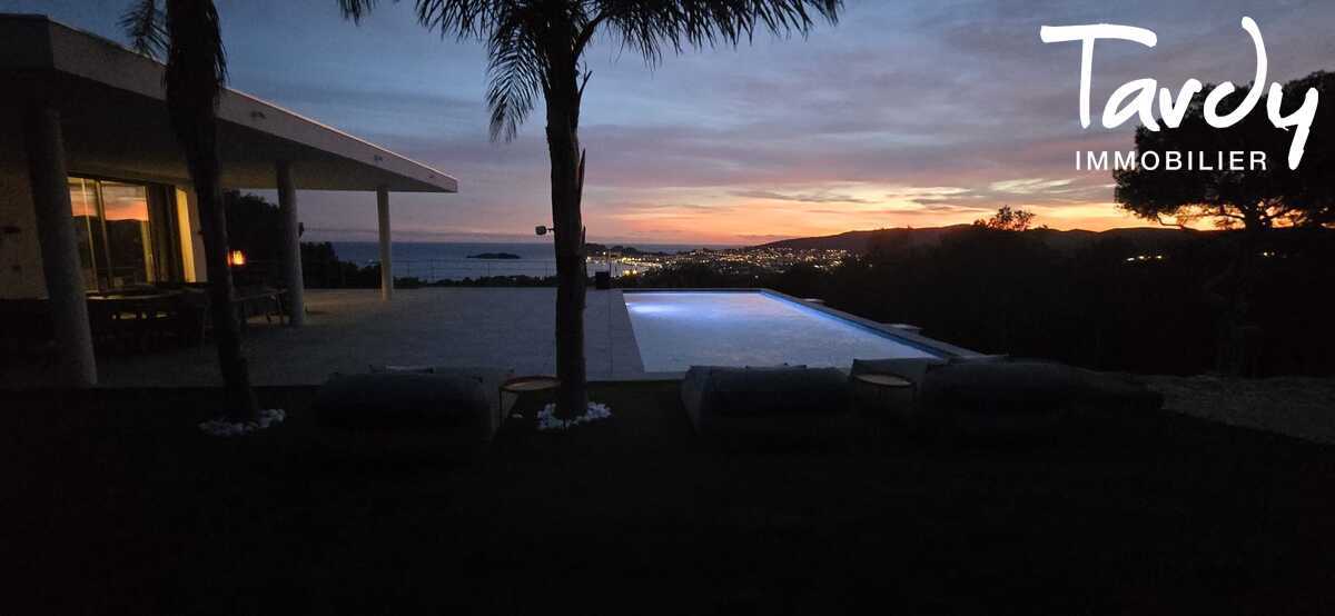 Villa contemporaine vue mer - 13600 LA CIOTAT - Ceyreste