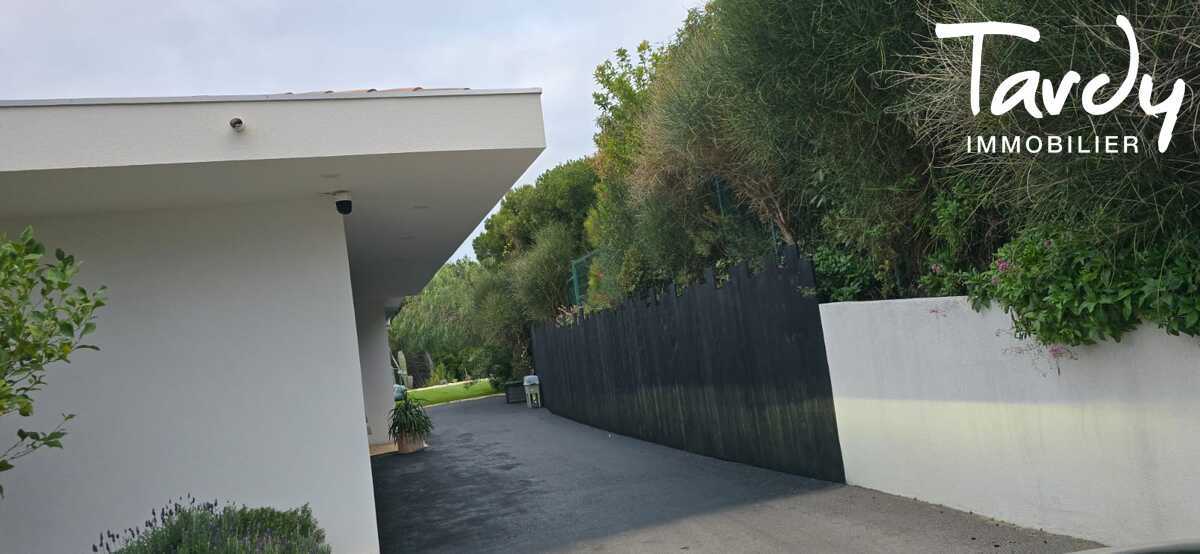 Villa contemporaine vue mer - 13600 LA CIOTAT - Ceyreste