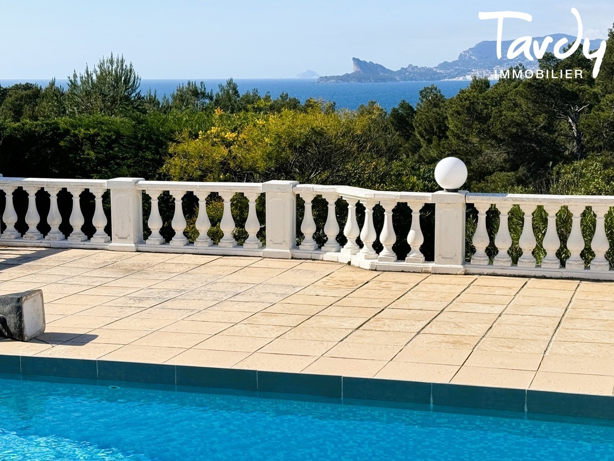 Villa vue mer et acc�s mer - 83270 SAINT-CYR-SUR-MER  - Saint-Cyr-sur-Mer