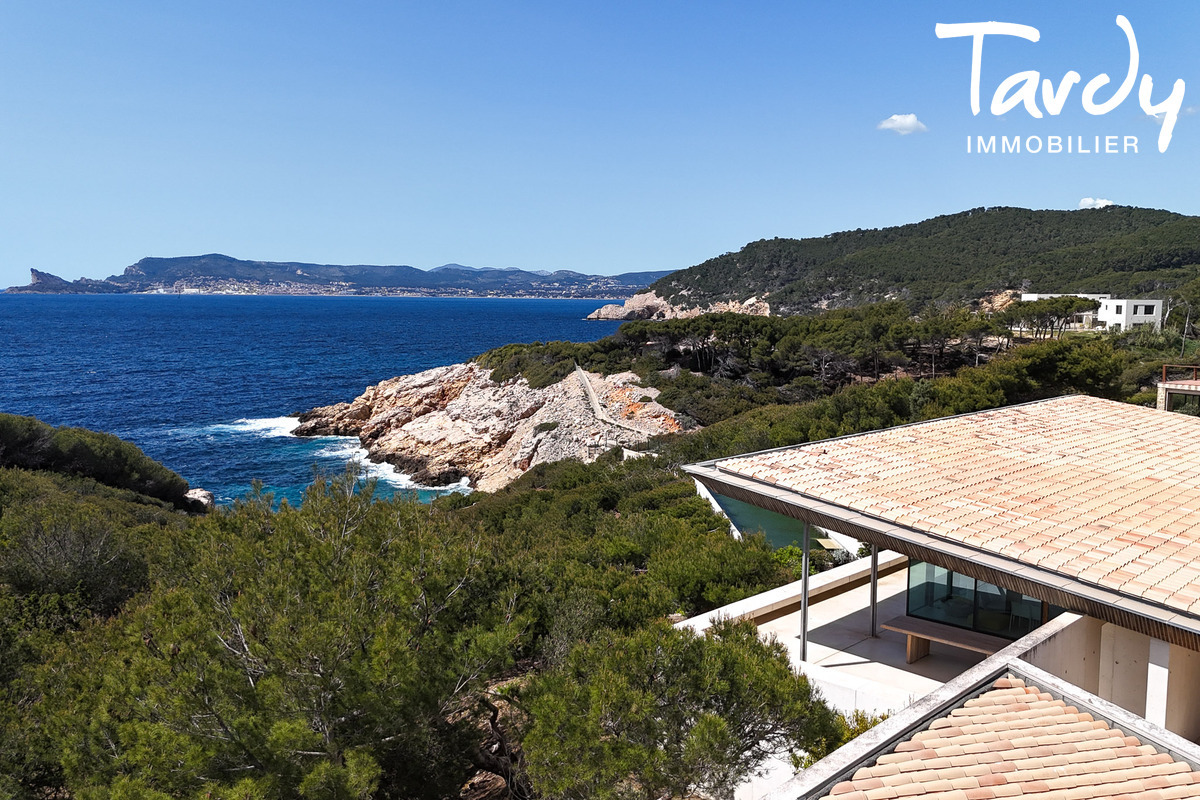 Propri�t� vue et acc�s mer - 83150 BANDOL - Bandol