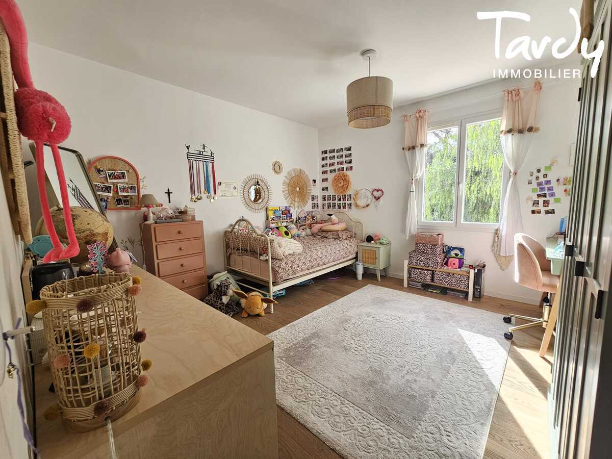 Villa de charme - Proche mer - 83110 SANARY SUR MER - Sanary-sur-Mer - VILLA PROCHE MER - SANARY SUR MER - 83110 - TARDY IMMOBILIER