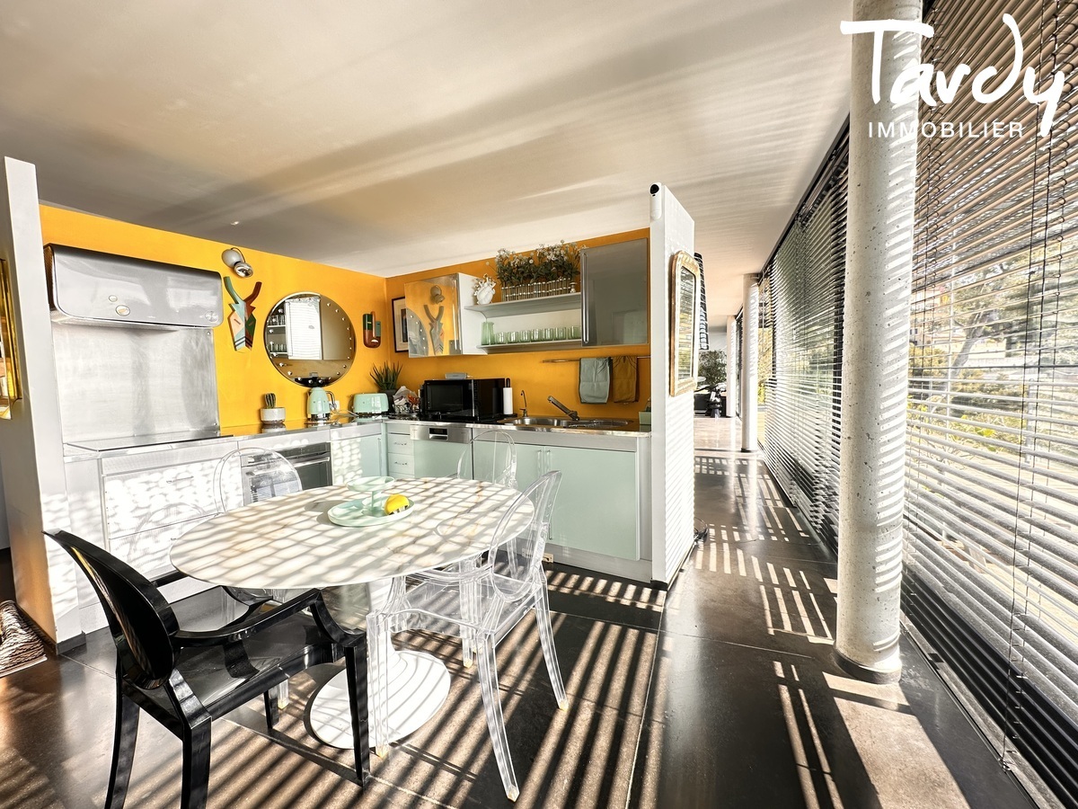 Contemporaine d'architecte vue mer - 83200 TOULON - Toulon - bassin de nage - 83200 - toulon