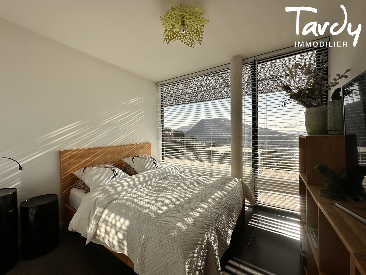 Contemporaine d'architecte vue mer - 83200 TOULON - Toulon