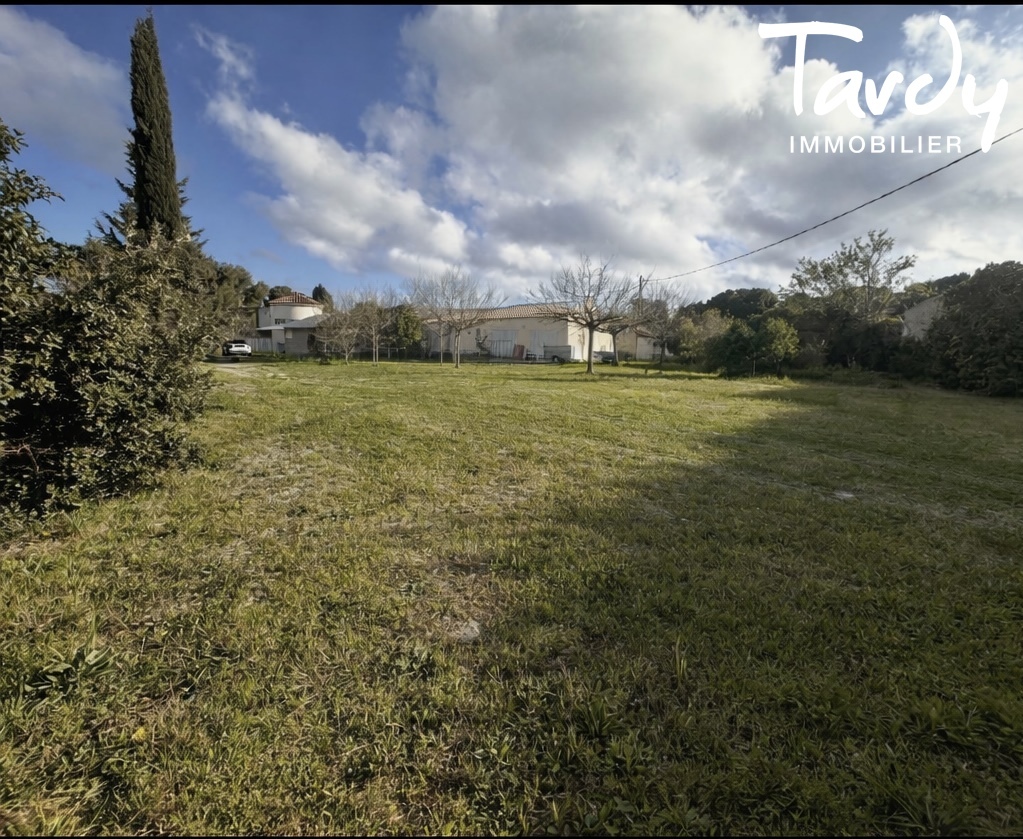 Sanaru sur Mer Terrain � b�tir � au calme - quartier recherch� 83110 - Sanary-sur-Mer - terrain constructible - Sanary sur mer - 83110 - Tardy Immobilier