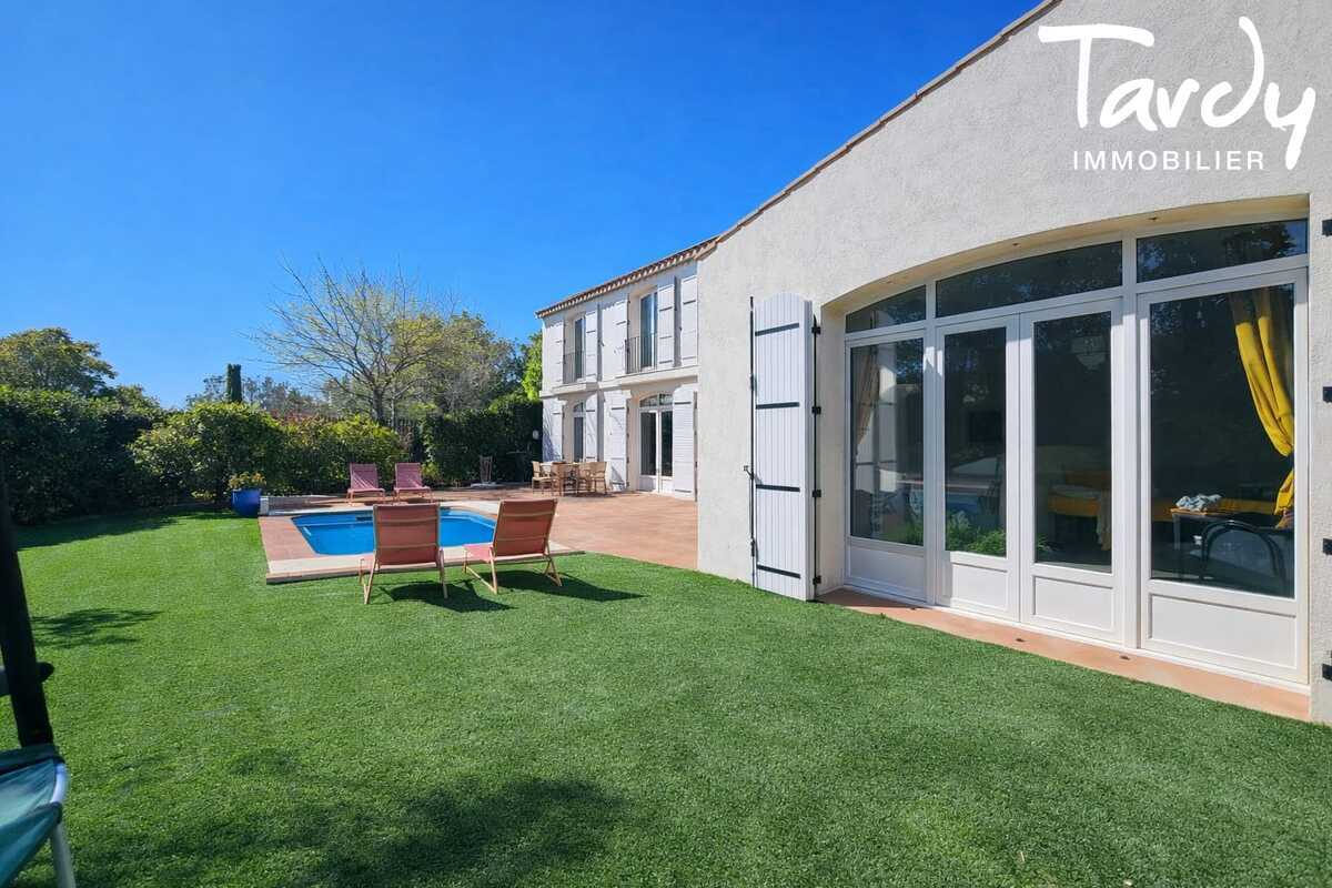 Villa d'exception - 8 P - 5 Chambres - 83000 CAP BRUN - TOULON - Toulon - Villa TOULON - 5 chambres