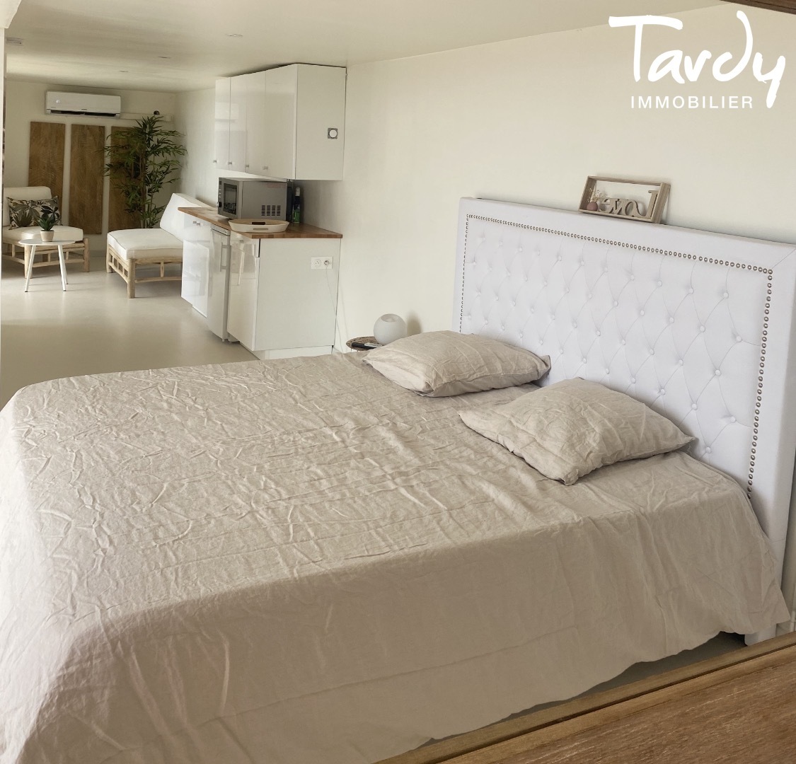 Vue F�erique sur la rade de Marseille - 13016 Marseille  - Marseille 16�me