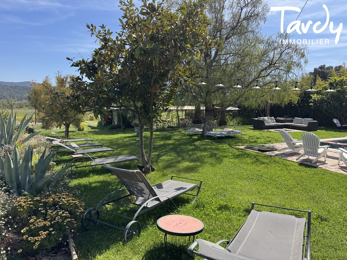 Bastide Campagne proche Mer - 83270 SAINT CYR SUR MER - Saint-Cyr-sur-Mer - Chambre d'hote ou gites st cyr sur mer 83270