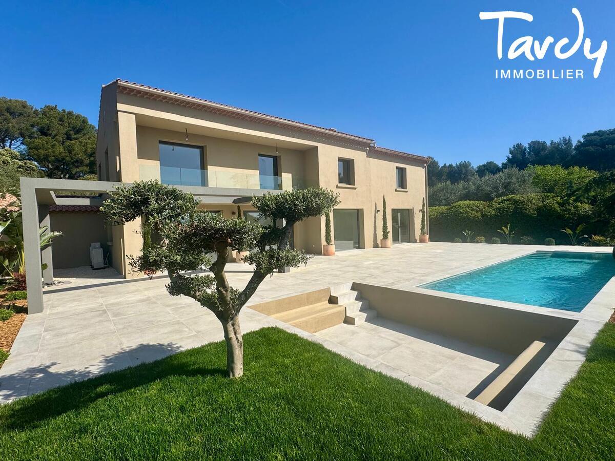 Belle bastide Proven�ale - 83740 LA CADIERE D'AZUR - La Cadi�re-d'Azur